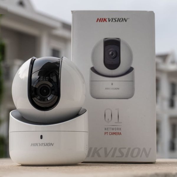 Cámara rotación IP 2MP Hikvision Q1